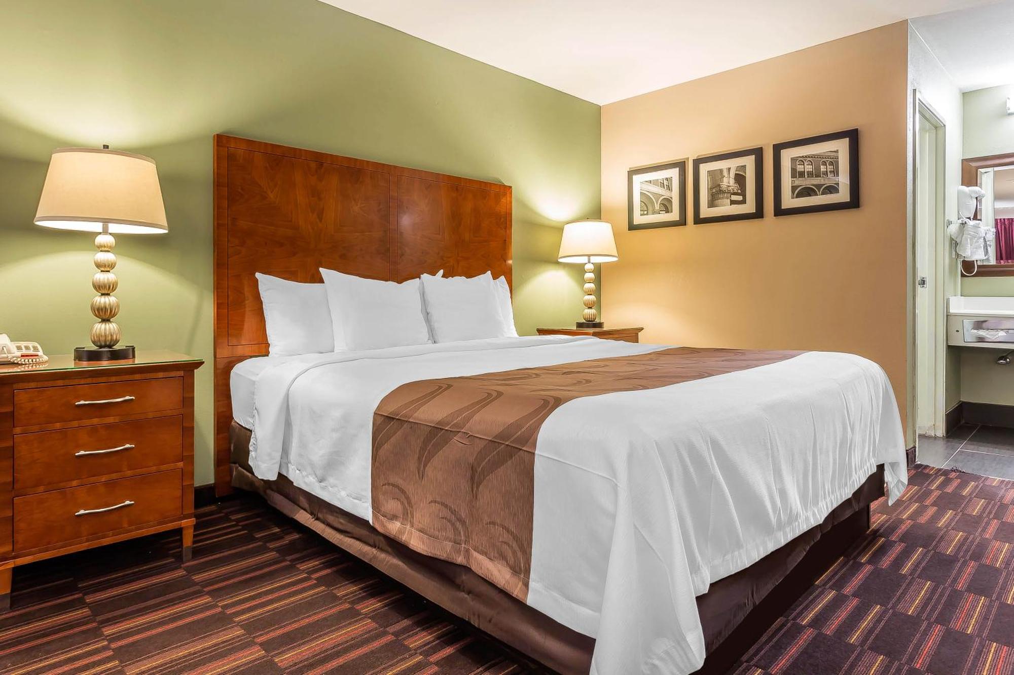 Quality Inn & Suites Near Robins Air Force Base Warner Robins Extérieur photo