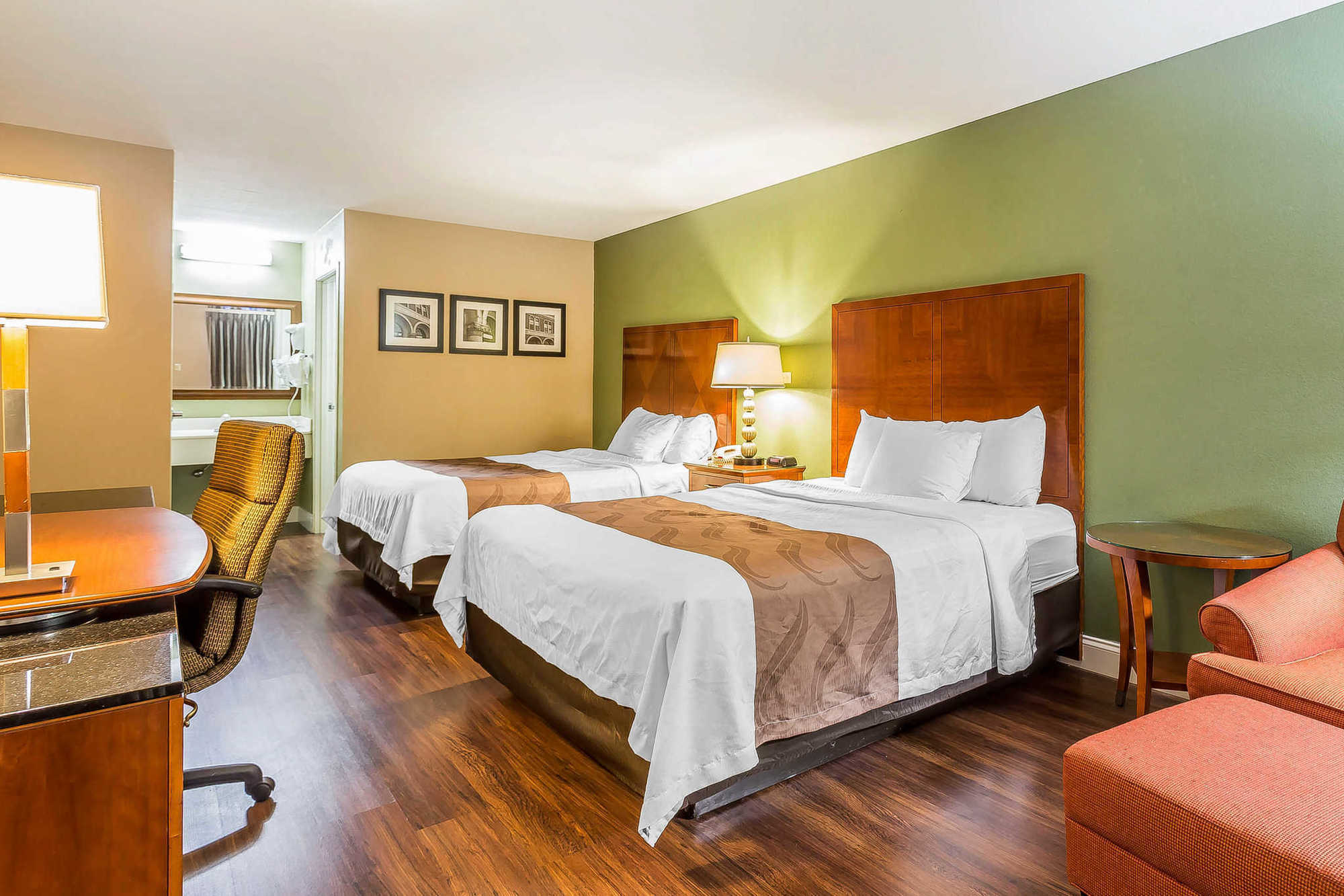 Quality Inn & Suites Near Robins Air Force Base Warner Robins Chambre photo
